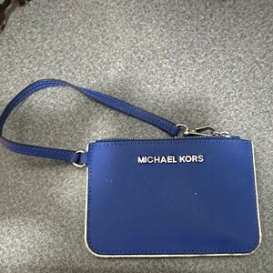 MICHAEL KORS Blue Wristlet